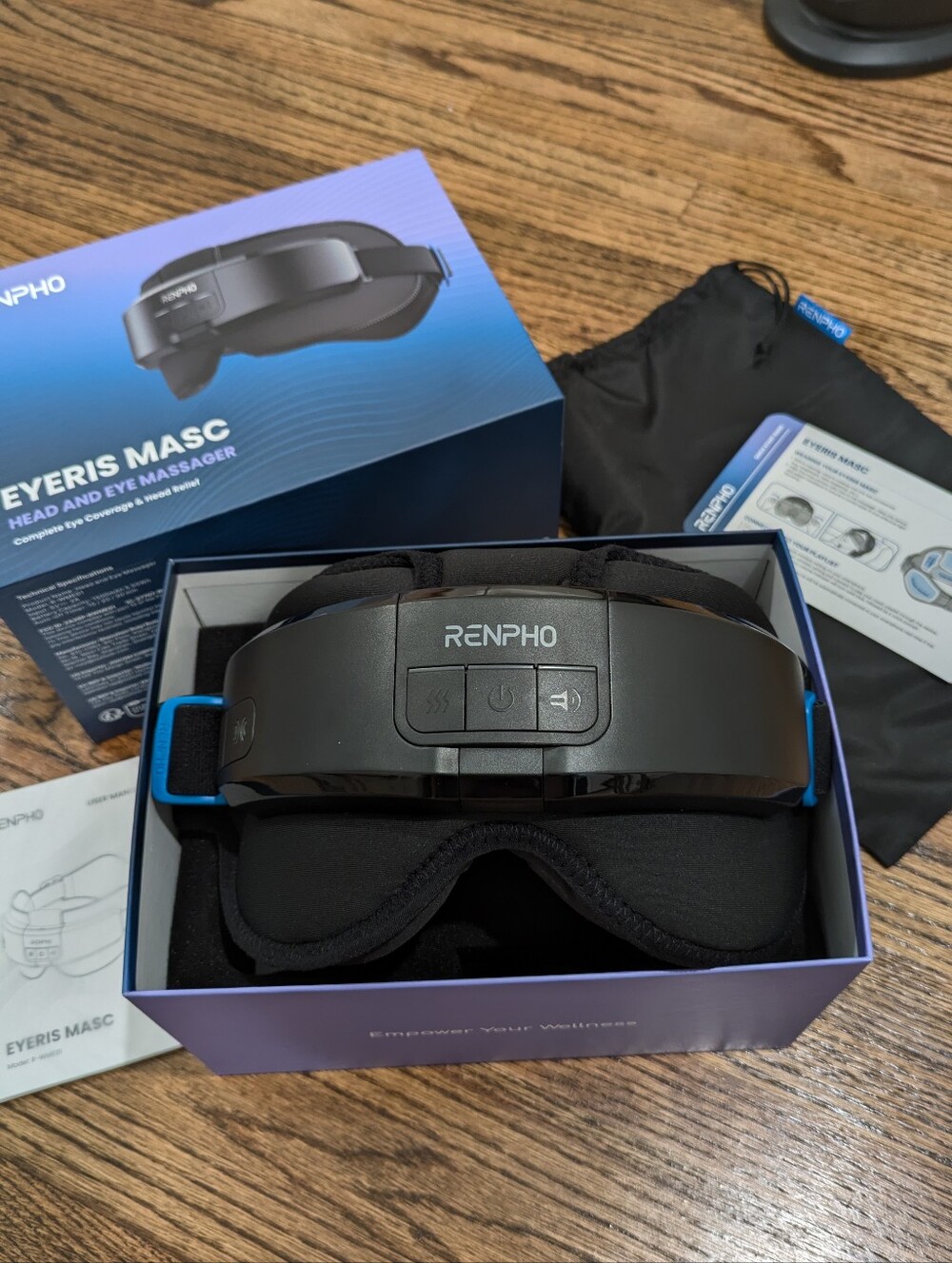 (NIB) RENPHO Eyeris Masc Head And Eye Massager with Accessories